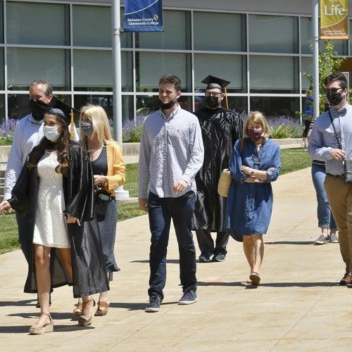 Grad Walk 78