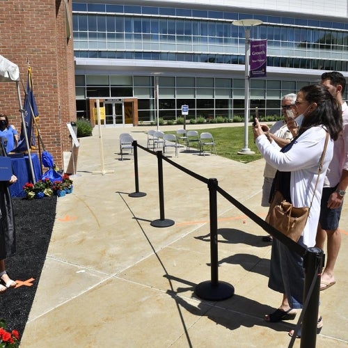 Grad Walk 4