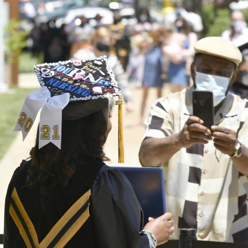 Grad Walk 19
