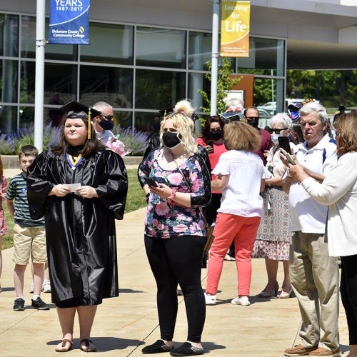 Grad Walk 32