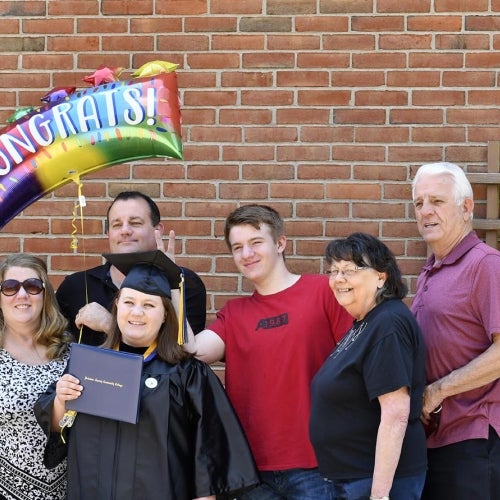 Grad Walk 39