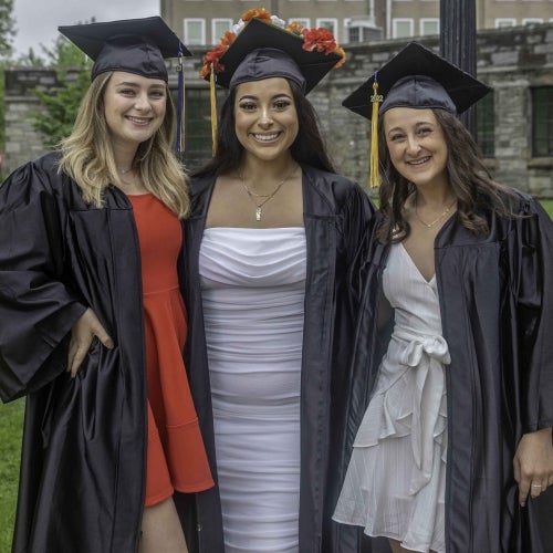 Commencement 3 female stuents
